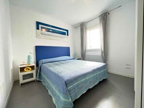 2 bedrooms, Internet - Holiday apartment with air conditioning (Lignano)