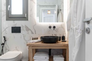 Design Villa | Bathroom | Separate bathtub and shower, free toiletries, hair dryer, bathrobes - Ktima Drilli Naxos (Naxos)
