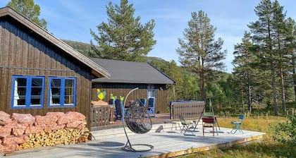 4 bedroom gorgeous home in Bjorli