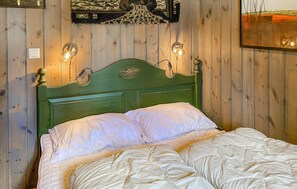 4 slaapkamers, reisbedje, gratis wifi, beddengoed