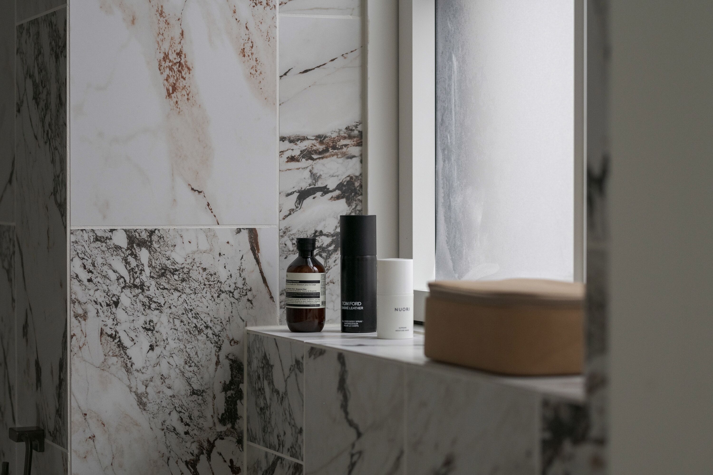 Exclusive Apartment | Bathroom | Shower, hair dryer, heated floors, towels