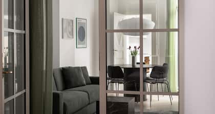 Latin Quarter by Daniel&Jacob's