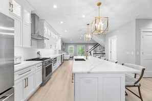 Fridge, microwave, oven, dishwasher - Sunset Island 3B Hidden Cove Way (Ocean City)