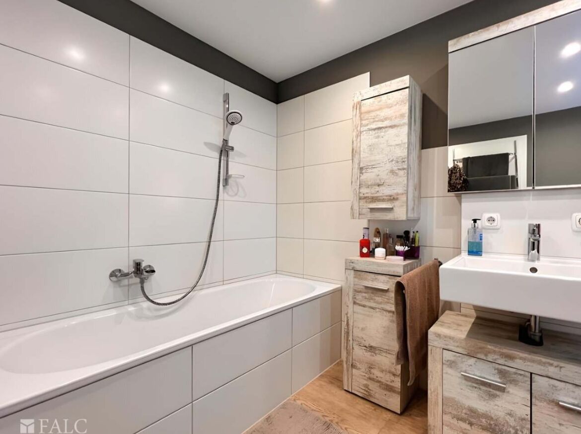 Haartrockner, Seife, Toilettenpapier