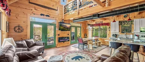 Televisión, chimenea y libros