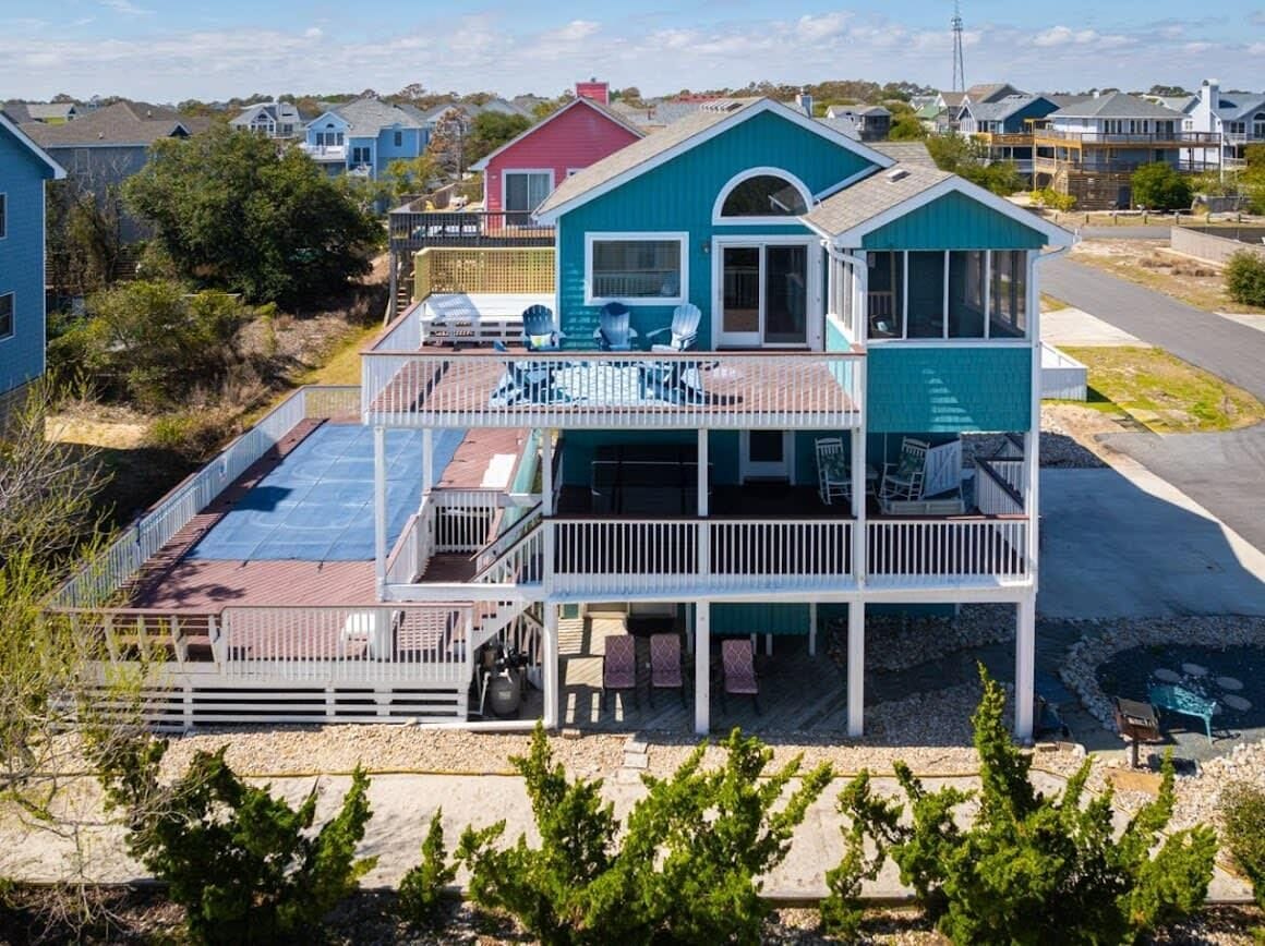 New Listing! 4 min to Beach, Pool/Spa, Game Room