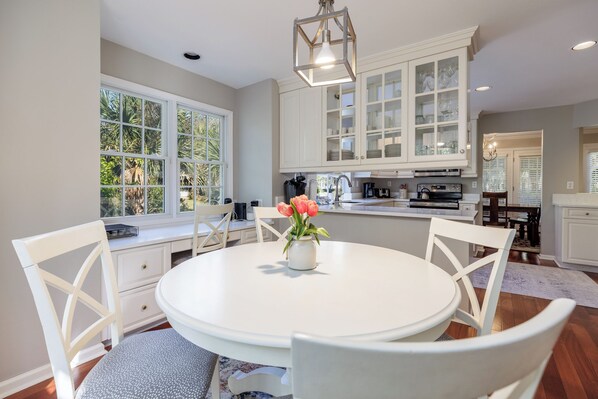 Dining - 177 Evian: Spacious and bright 3 BR detached villa with loft. Free Bikes. (Hilton Head Island)