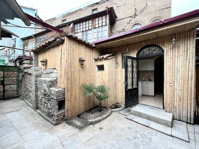 250 meters from the Freedom square Metro