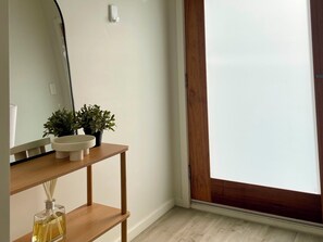 Interior - No 49 - Modern, spacious  holiday home -Pets Welcome - Inside by negotiation (Robe)