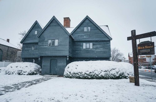 *NEW Omi's 1BR Retreat|Downtown Salem|Witch House