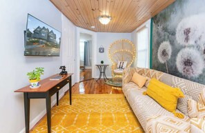 Televisión y oficina