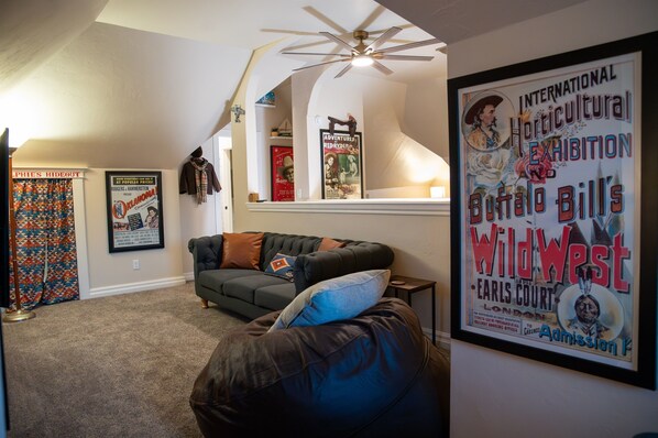 Upstairs Lounge Area - Ralphie’s House “A Major Award” near Leg Lamp! (Chickasha)