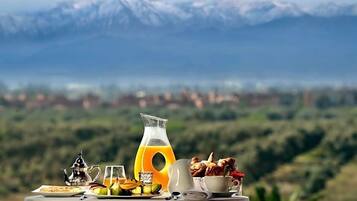 Premium bedding, down duvets, in-room safe, soundproofing