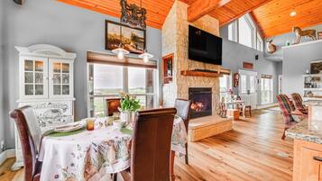 Rumah (3 Bedrooms) | Interior
