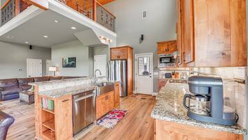 Nhà (3 Bedrooms) | Nội thất