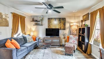 House (1 Bedroom) | Interior