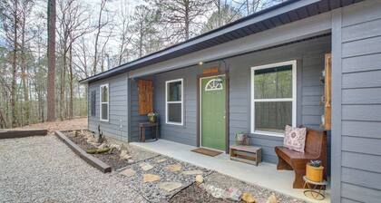 Tranquil Hot Springs Getaway Near Ouachita River!