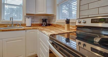Cozy Henderson Studio - 2 Mi to Norfork Lake!