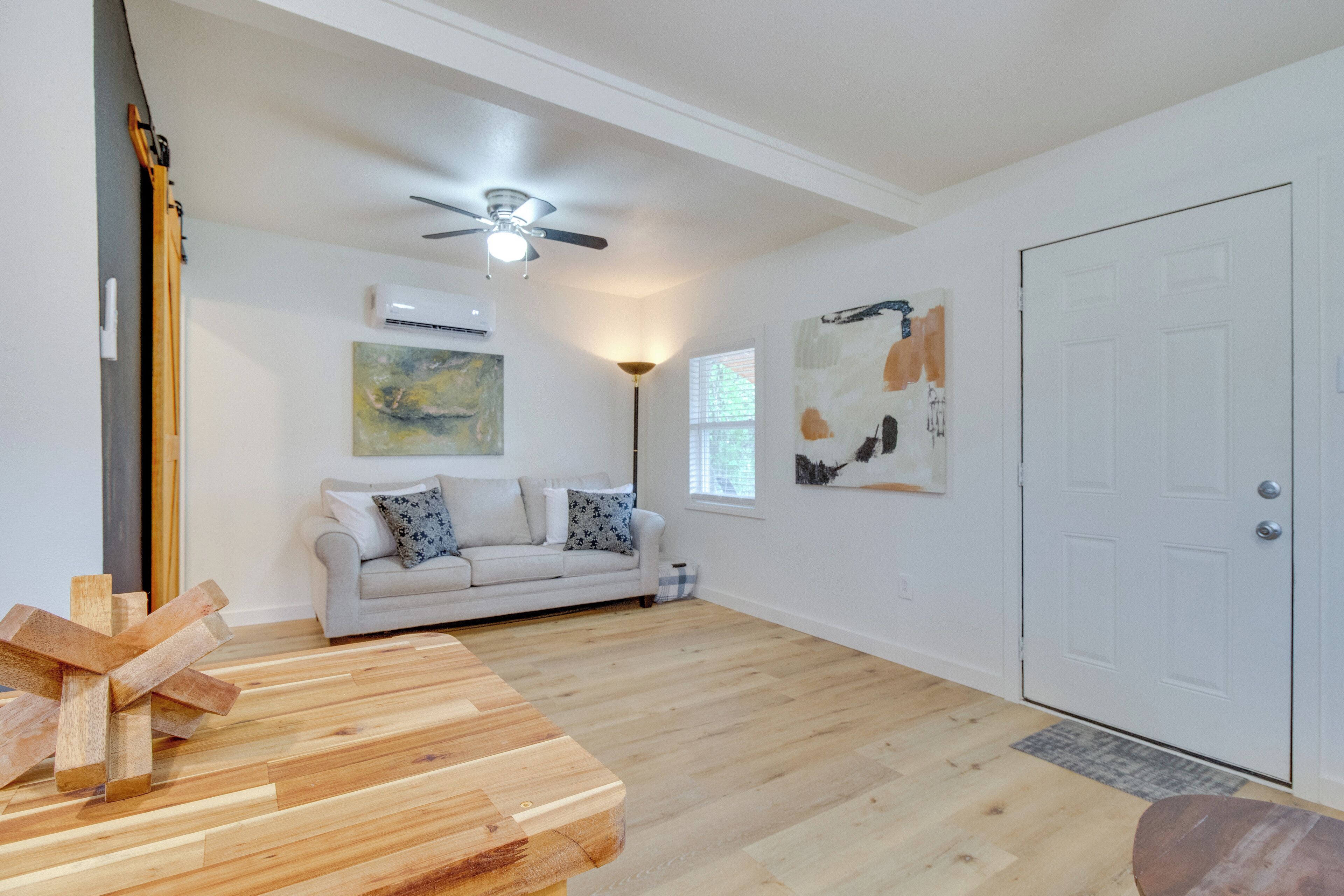 Apartment (0 Bedroom) | Interior