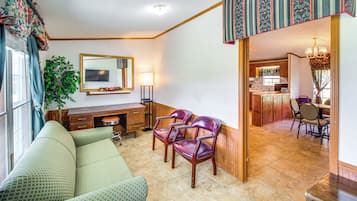 ุงูู
ูุดุฃุฉ ู
ู ุงูุฏุงุฎู