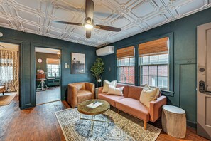 อพาร์ทเมนท์ (1 Bedroom) | ด้านหน้าที่พัก