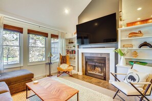 Apartment (3 Bedrooms) | Front of property