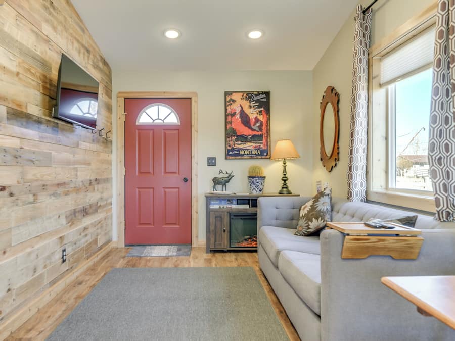 House (1 Bedroom) | Interior