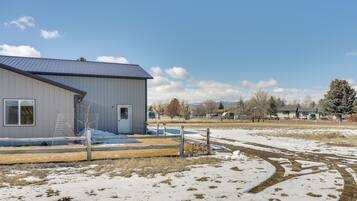 House (1 Bedroom) | Interior