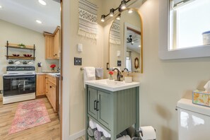 House (1 Bedroom) | Interior