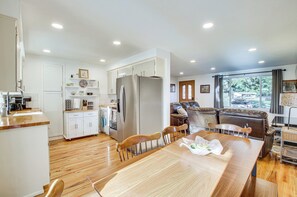 บ้านพัก (4 Bedrooms) | ภายใน