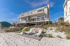 Duplex, 3 Bedrooms | Terrace/patio