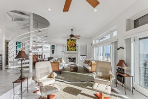 Duplex, 3 Bedrooms | Living area | Smart TV, streaming services