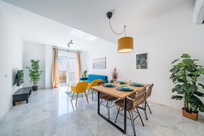 Interior - Sunset Malaga Apartments - Capuchinos (Málaga)