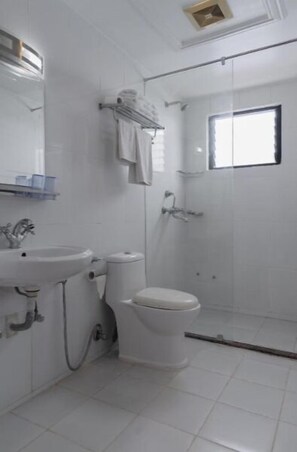 Free toiletries, hair dryer, slippers