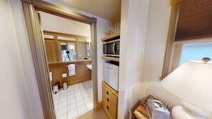 Interior - Sierra Casita: 1bd/1bth Studio, close to Plaza! (Santa Fe)