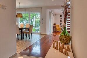 Interior - Villa LIna - beautiful villa with infinity pool near the beach (Lovranska Draga)