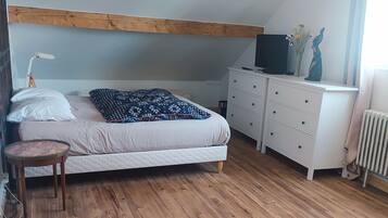 4 chambres, fer et planche Ă repasser, lit parapluie, Wi-Fi gratuit