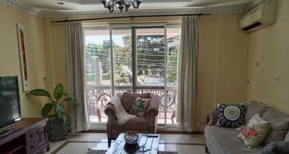 The centre of Masaki, close to restaurants, bars & supermarkets and ATM's