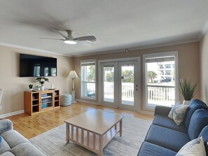 Smart TV - Coastal Cottage | Pet Friendly, Private Pool + Short Walk to the Beach! (Pensacola Beach)