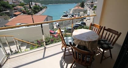 Villa Hortus / 6 Apartment with Sea view