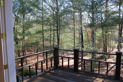 Vacation Getaway - Nature Retreat with Modern Comforts