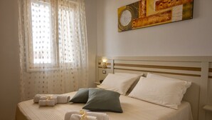 2 bedrooms, desk, WiFi (free), bed sheets - MOD SALENTO B&B - FAMILY ROOM (Corsano)