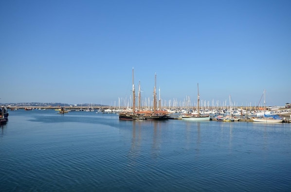 Marina