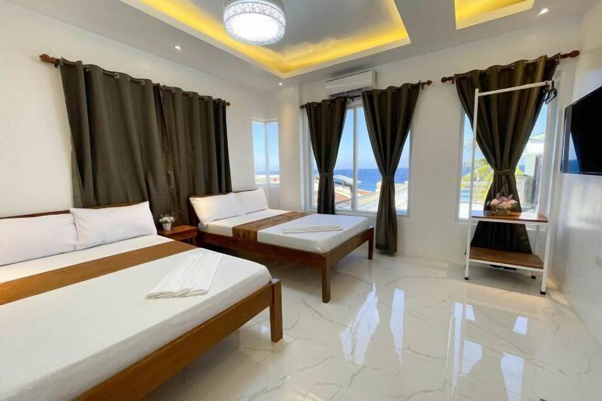 Desk, bed sheets