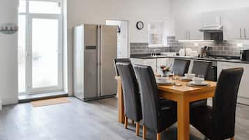 Dishwasher, high chair