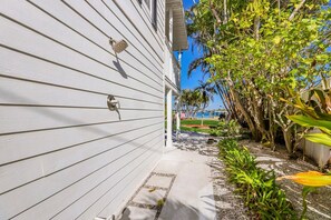 Property grounds - Bayfront Villa:  Dock, Walk to Beach and Bridge Street (Bradenton Beach)