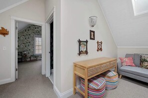 Interior - Dog-Friendly Cottage w/ Hot Tub, Wi-Fi + Firepit (New Buffalo)