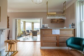 Lobby - Walltree House -  a country house that sleeps 10 guests  in 4 bedrooms (Brackley)