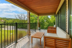 Terassi/patio