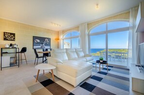 Tv och ett filmbibliotek